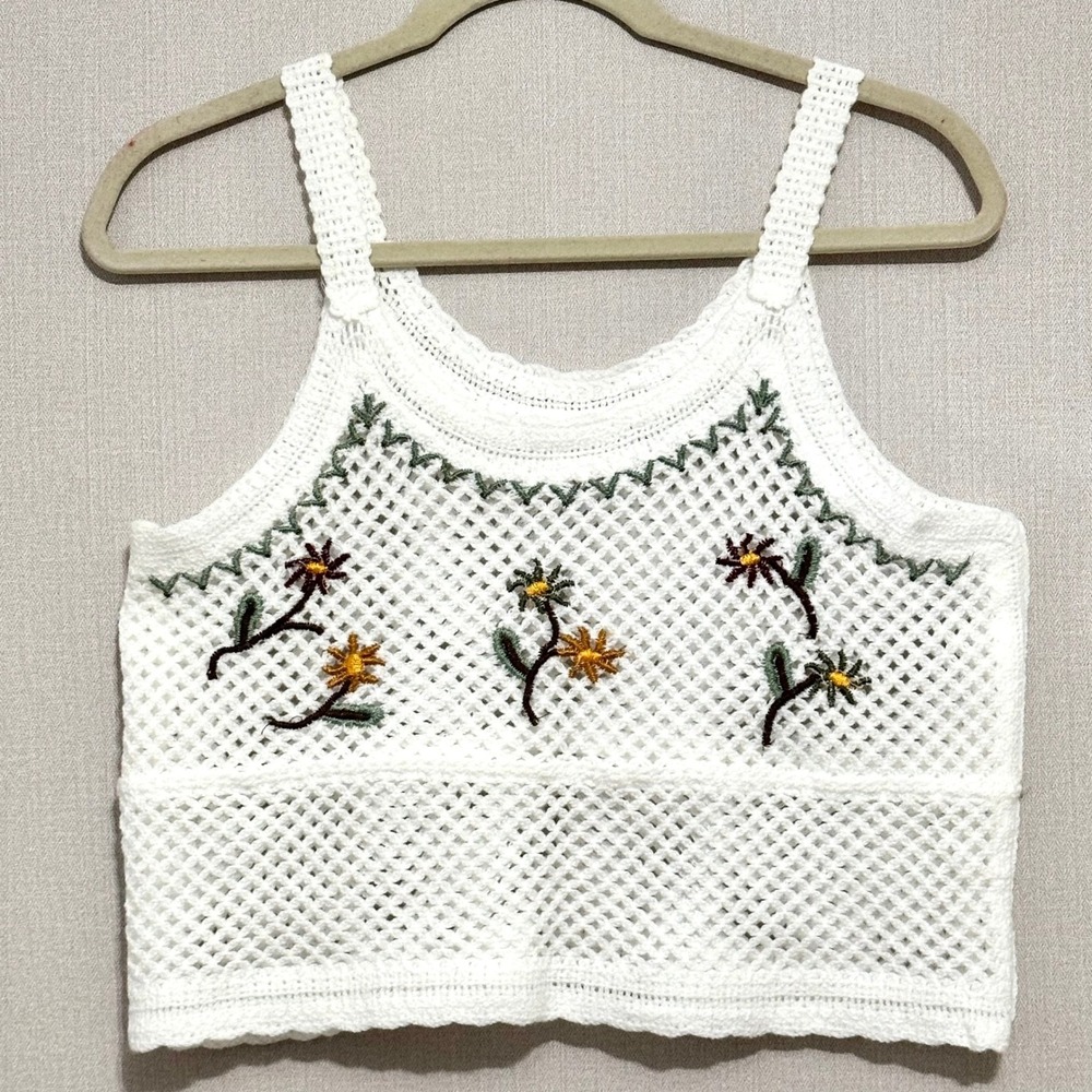 White Crochet Floral Embroidered Crop Tank Top Boho Cottagecore Festival Small